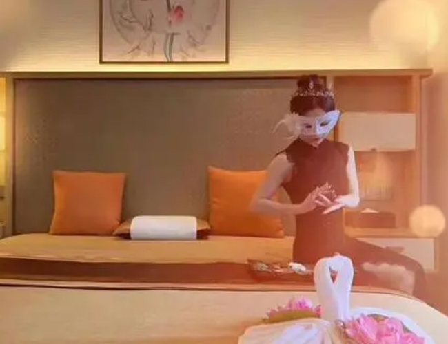 我在苏州虎丘体验了下高端男士按摩spa会馆，私人会所花样超多